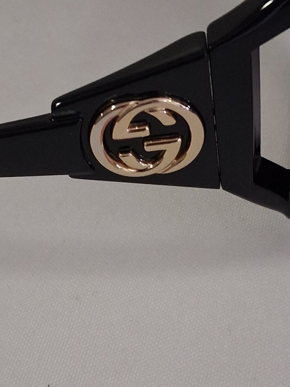 Authentic Women's Gucci GG0875S Sunglasses – Black/Grey – 62-16-120 Brand New - Picture 4 of 9